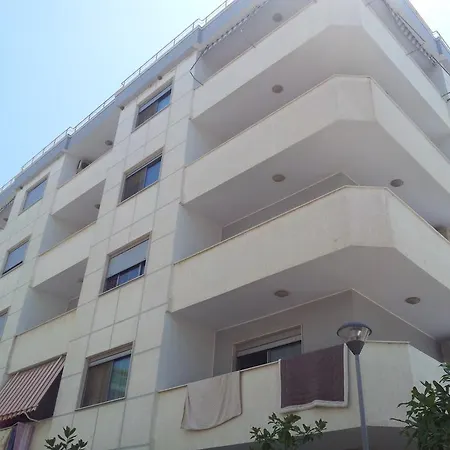 Penthouse Max *